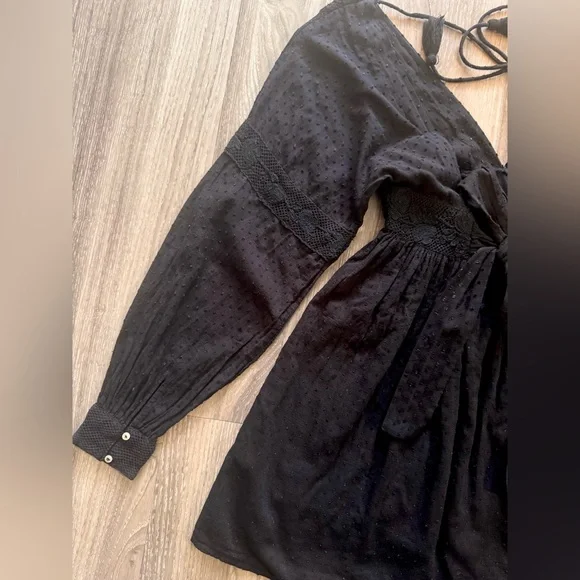 Free People-Small black embroidered cotton mini dress - Picture 5 of 8